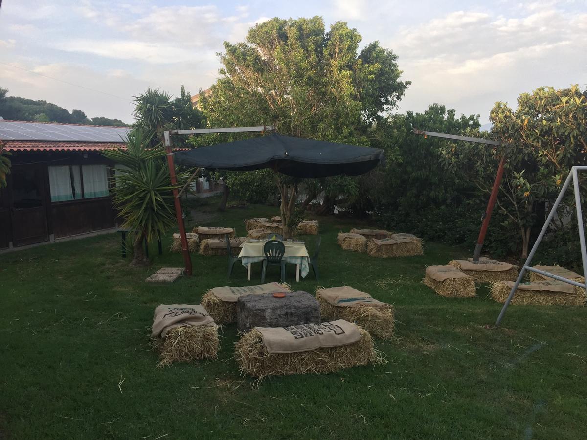 Agriturismo Su Meurreddu Tratalias Eksteriør bilde